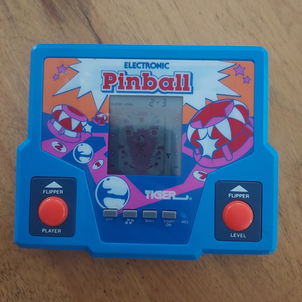 Vintage Tiger Electronic Pinball Handheld Video Game 1987 [Tested/No Sound]